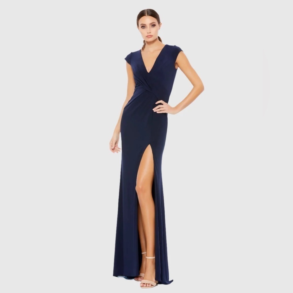 Mac Duggal 26504 NWT V-NECK RUCHED JERSEY GOWN